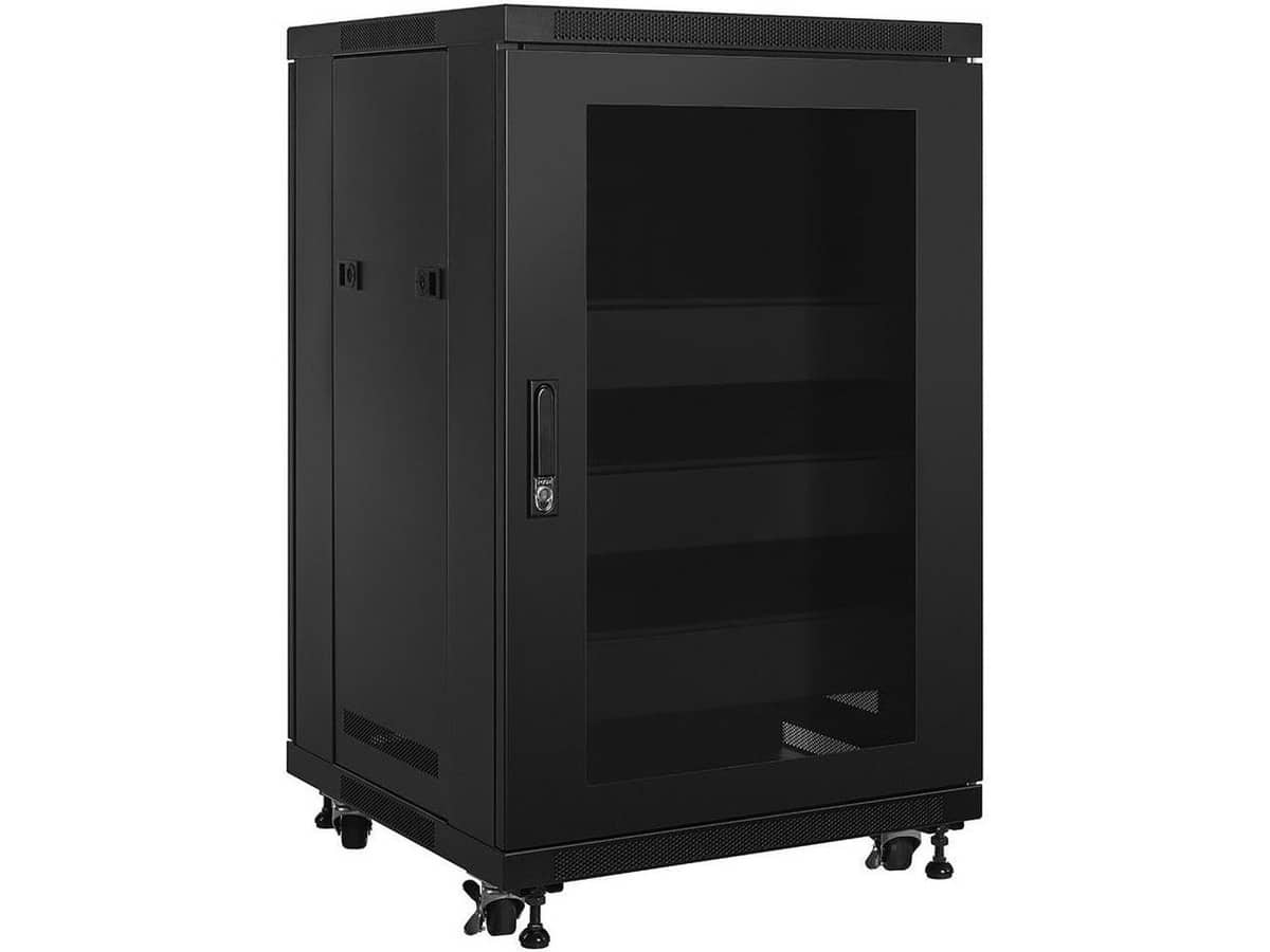 RACK 18 Space Enclosed Rack with Active Cooling